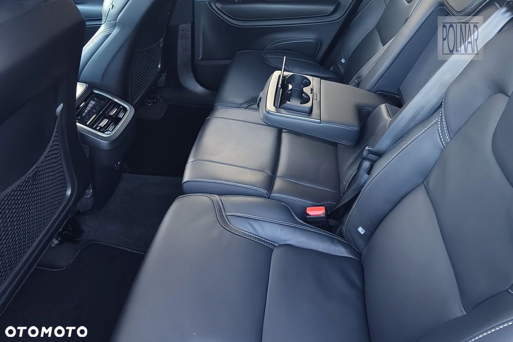 Volvo XC 90 B5 D AWD Ultimate Bright 7os - 16
