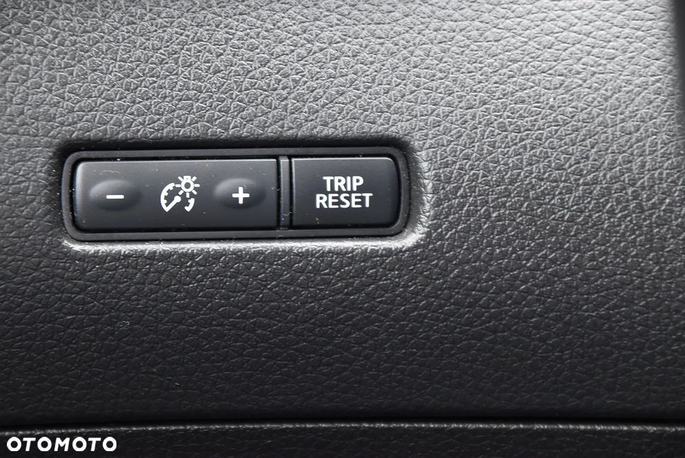Nissan X-Trail - 28