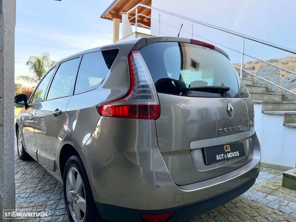 Renault Grand Scénic 1.5 dCi Dynamique S 7L - 21