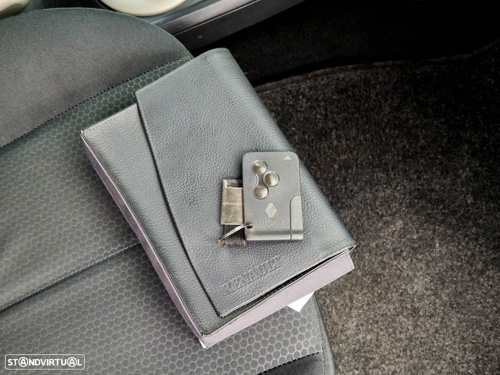 Renault Mégane Break 1.5 dCi Confort - 9