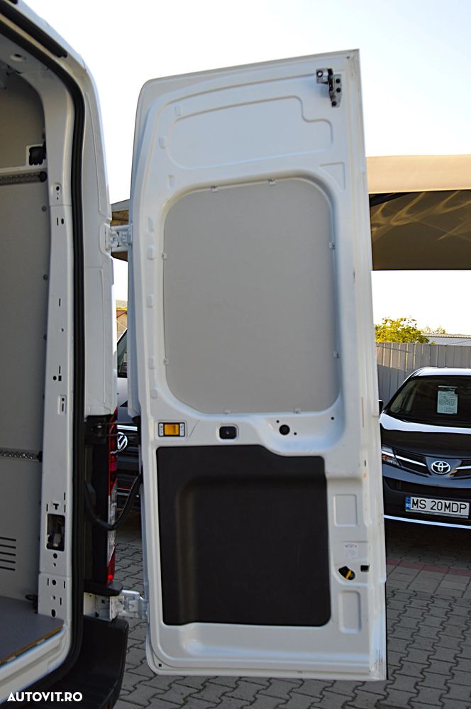 Ford E-TRANSIT L3H3 3500KG - 21