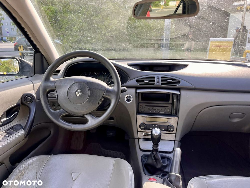 Renault Laguna - 16