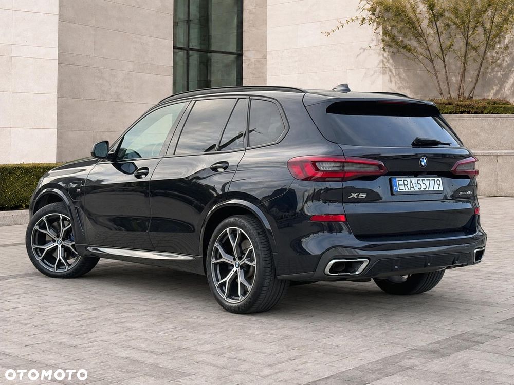 BMW X5 xDrive45e - 13