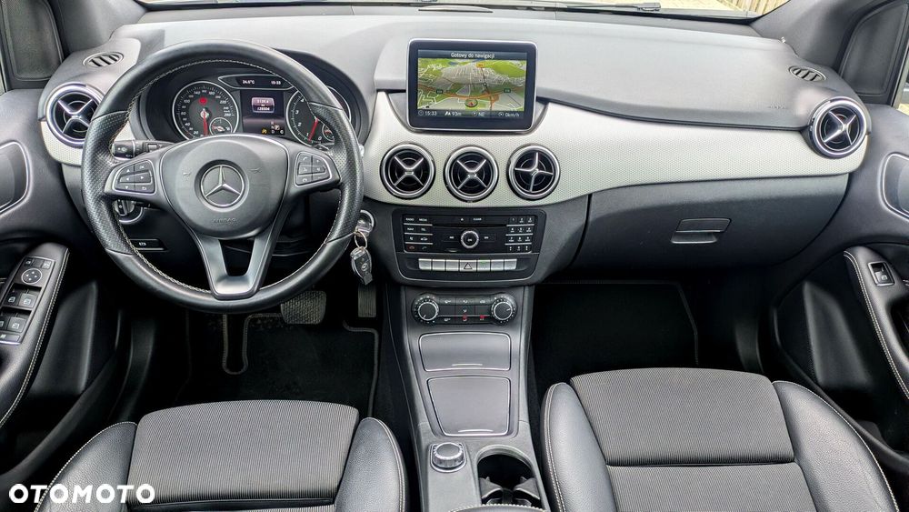 Mercedes-Benz Klasa B 180 7G-DCT Style - 13