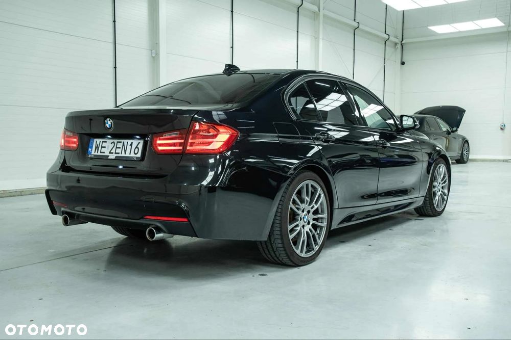 BMW Seria 3 335i Sport-Aut Sport Line - 6
