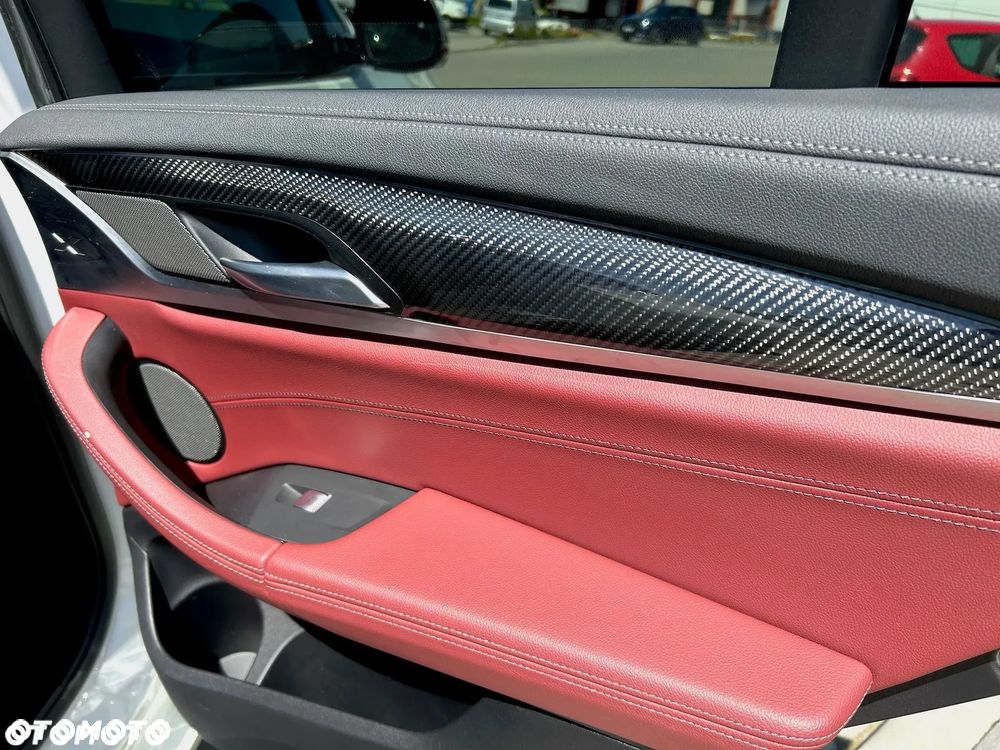 BMW X4 - 38