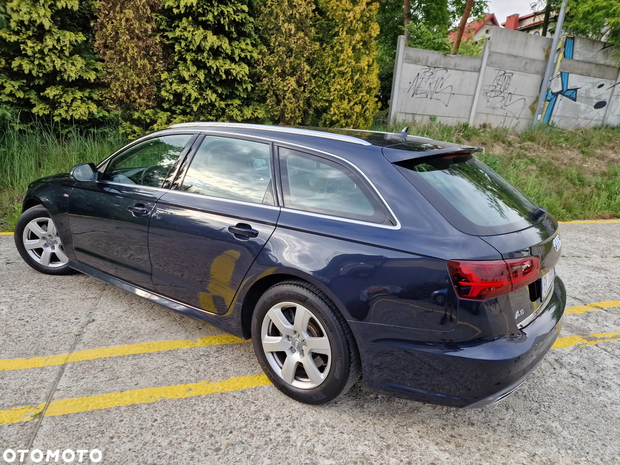 Audi A6 Avant 3.0 TDI quattro S tronic - 26