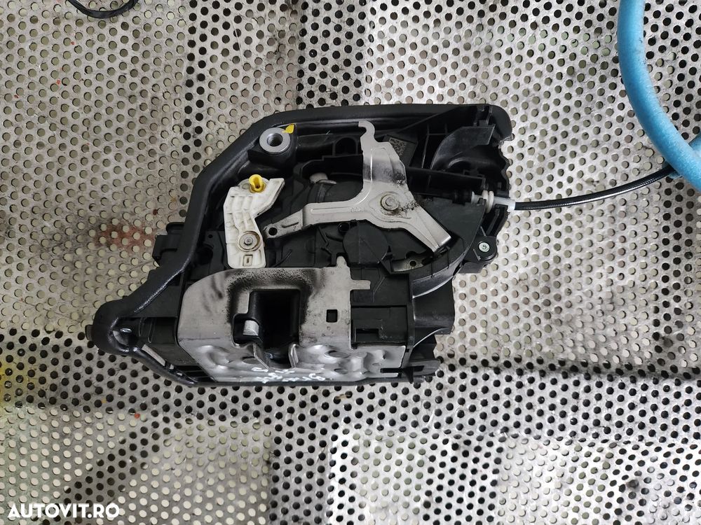 Broasca Blocator Incuietoare Usa fata Spate Bmw Seria 2 F45 F46 Voaln Stanga Europa - 8