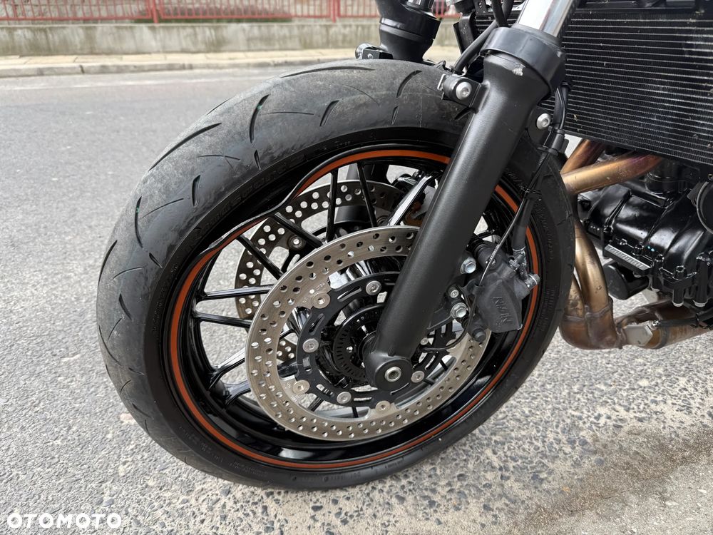 Kawasaki Z 650 RS - 10