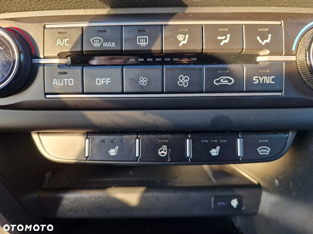 Kia ProCeed 1.5 T-GDI GT Line DCT - 20