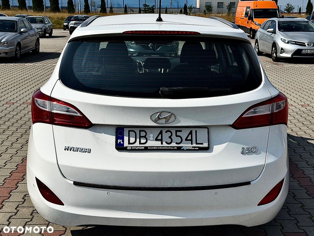 Hyundai i30 1.6 Style - 11