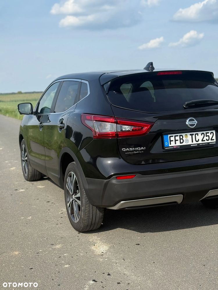 Nissan Qashqai 1.2 DIG-T N-Connecta Xtronic - 7