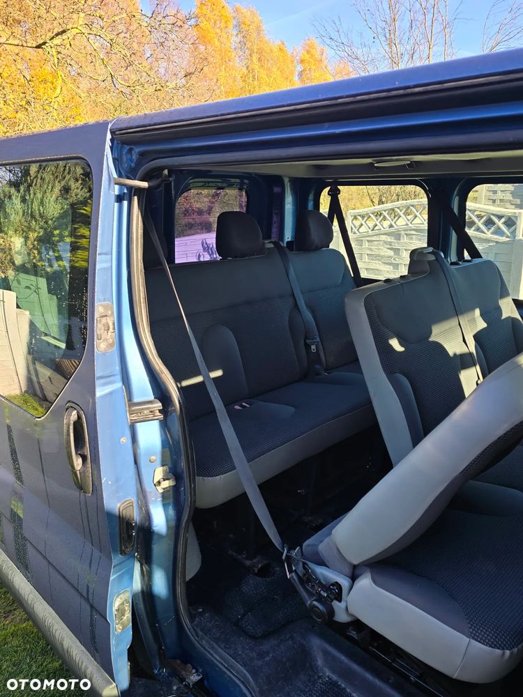 Opel Vivaro - 2