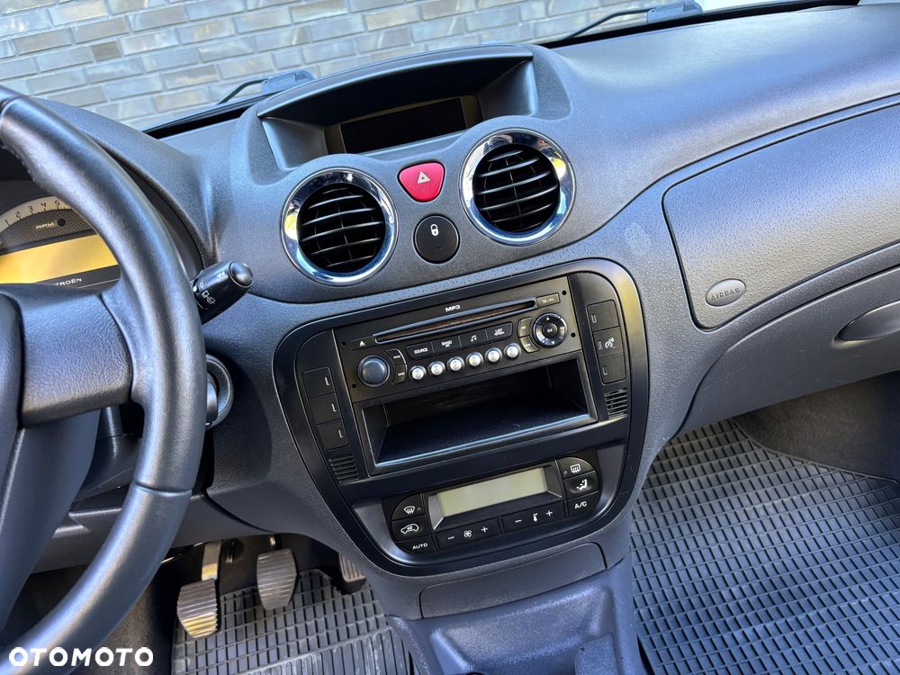 Citroën C2 1.4 VTR - 8