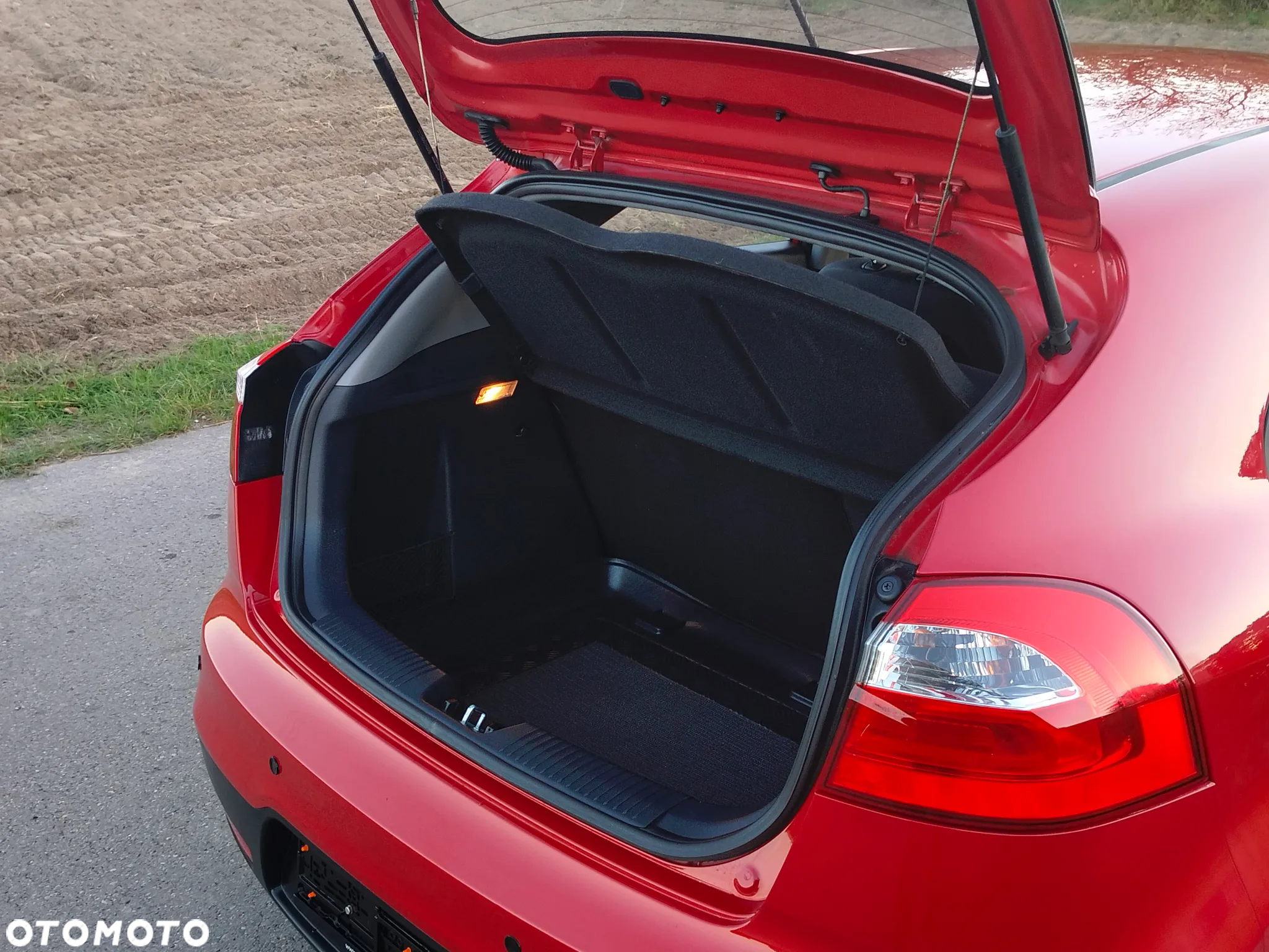 Kia Rio 1.2 Attract - 30