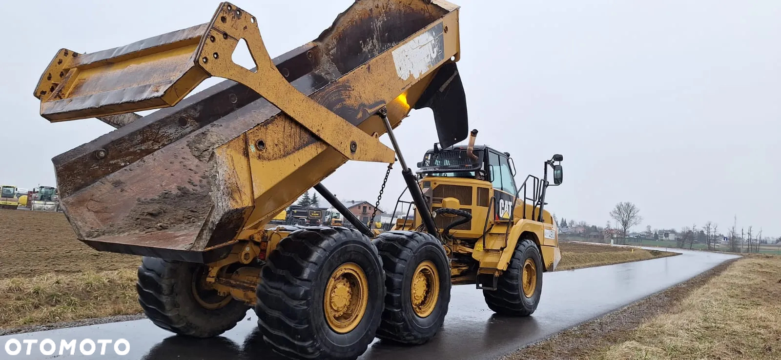 Caterpillar 730C2 6x6 - 4