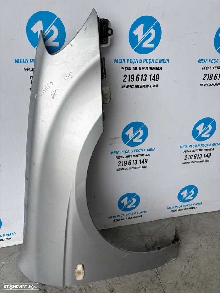 Guarda Lamas direito Kia Cerato - 1