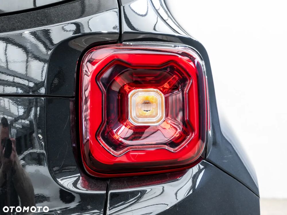 Jeep Renegade 1.3 GSE T4 Turbo Limited FWD S&S - 10