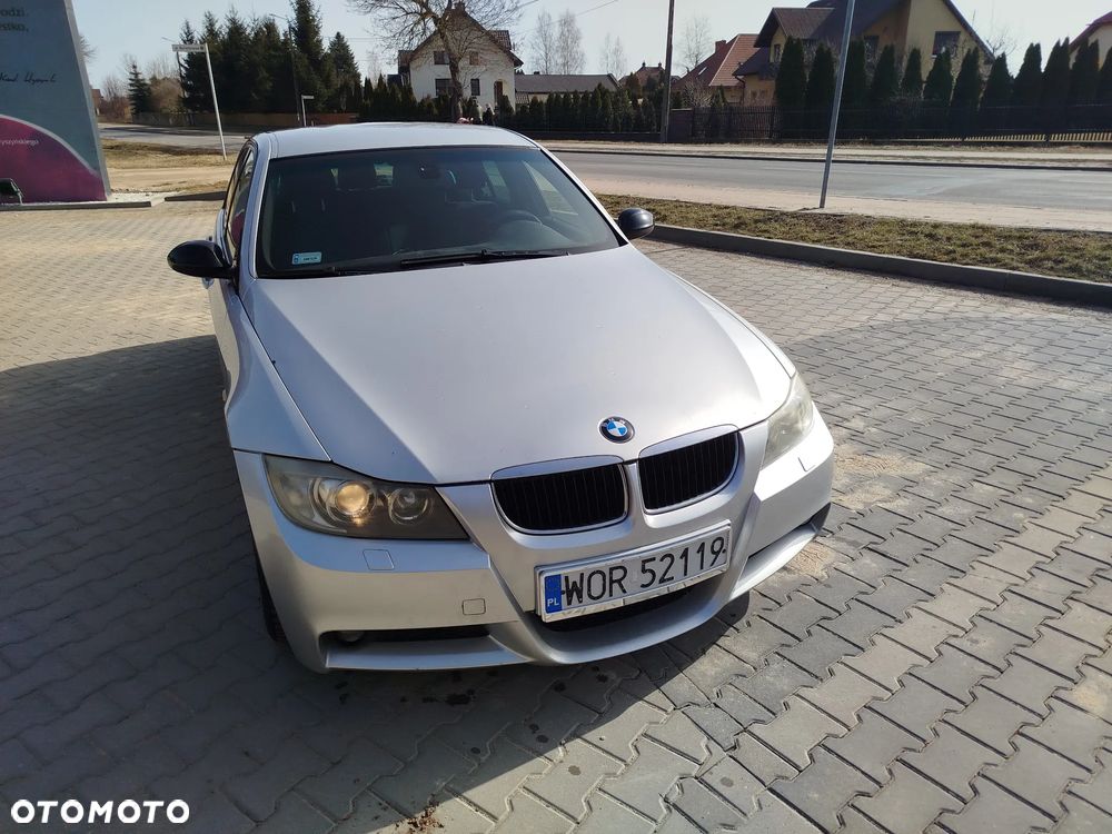 BMW Seria 3 320i - 2