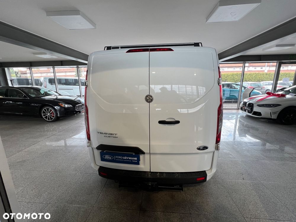 Ford Transit Custom - 13