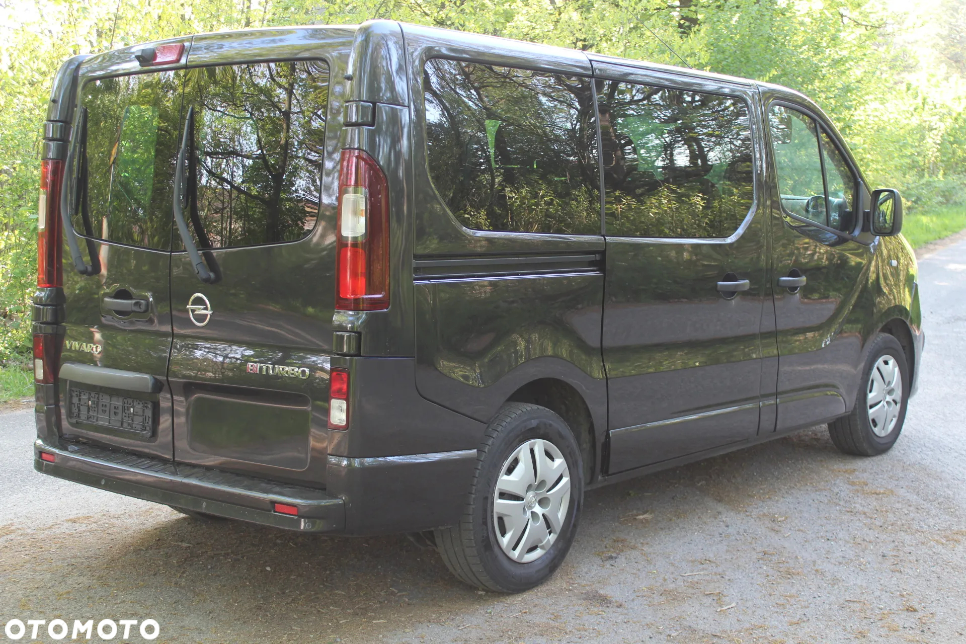 Opel Vivaro L1H1 2.7t Elegance Premium - 11