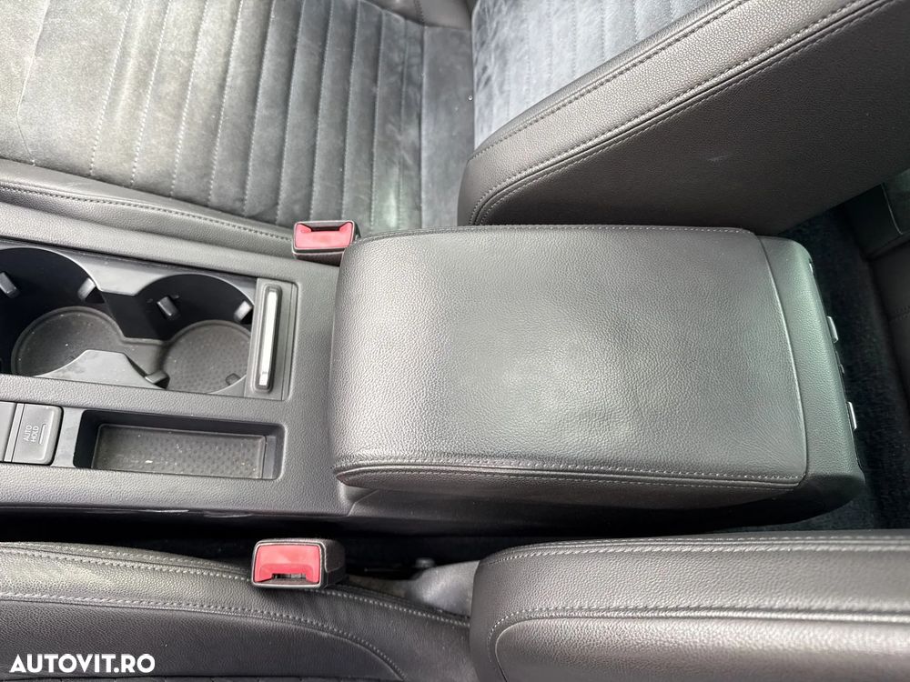 Volkswagen Passat 1.4 TSI DSG GTE - 17