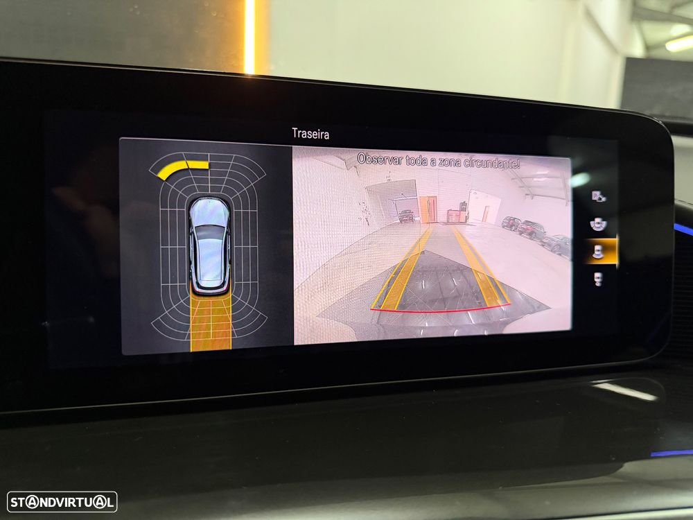 Mercedes-Benz EQC - 27