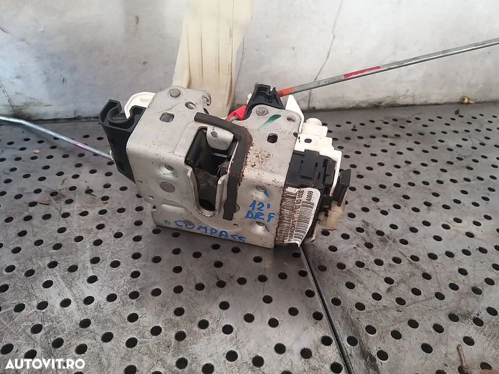 Broasca usa dreapta fata jeep compass 1 mk49 p04589422ah - 1