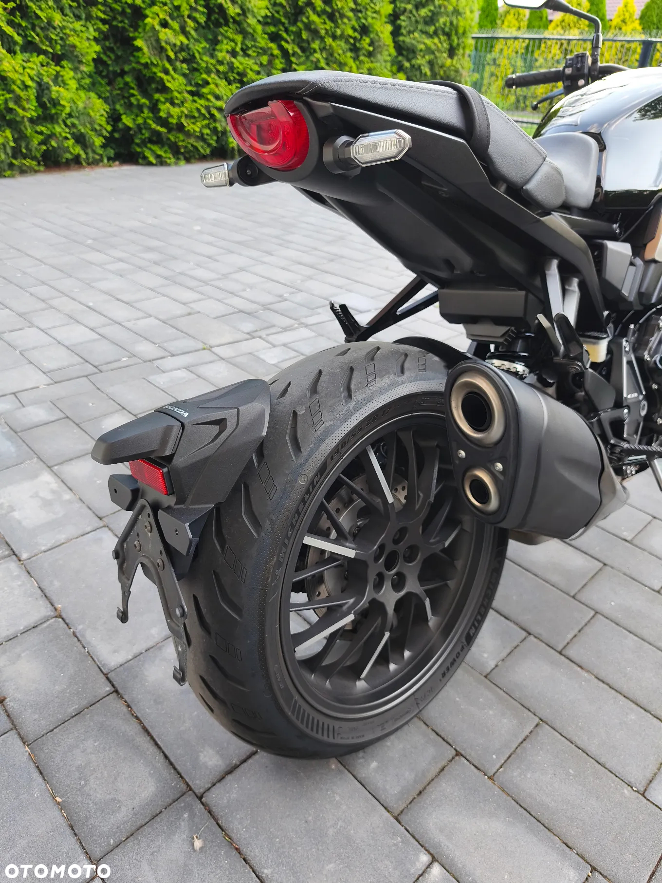 Honda CB - 17