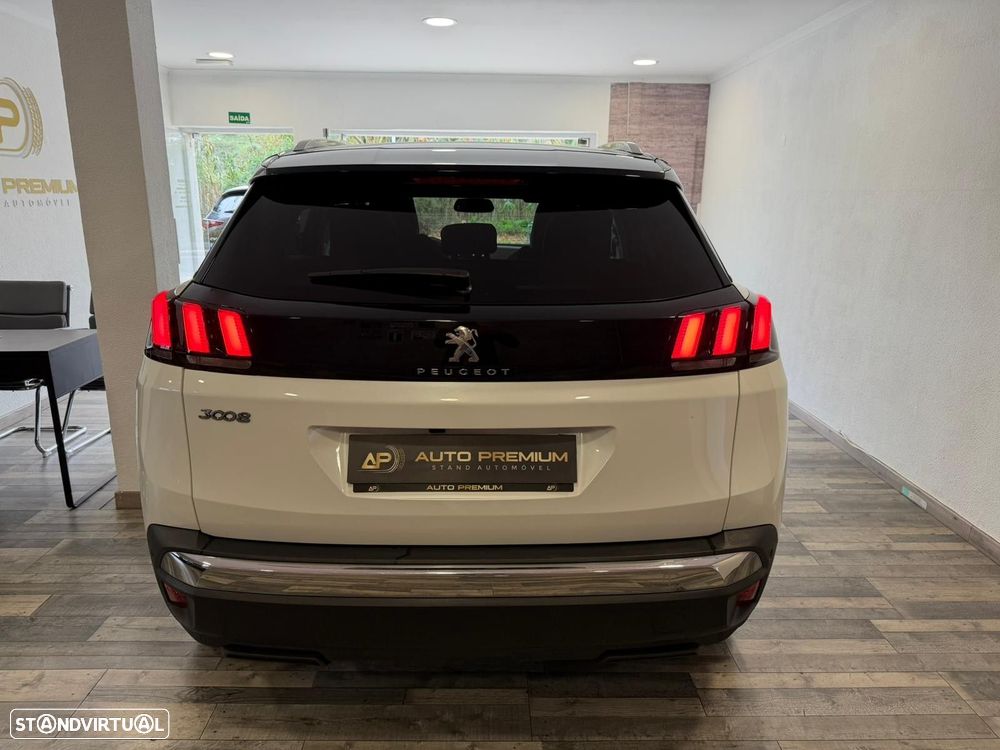 Peugeot 3008 1.2 PureTech Allure EAT8 - 5