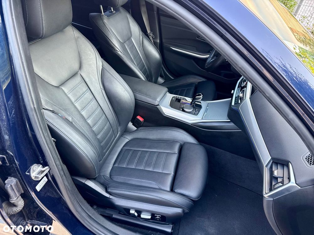 BMW Seria 3 - 14