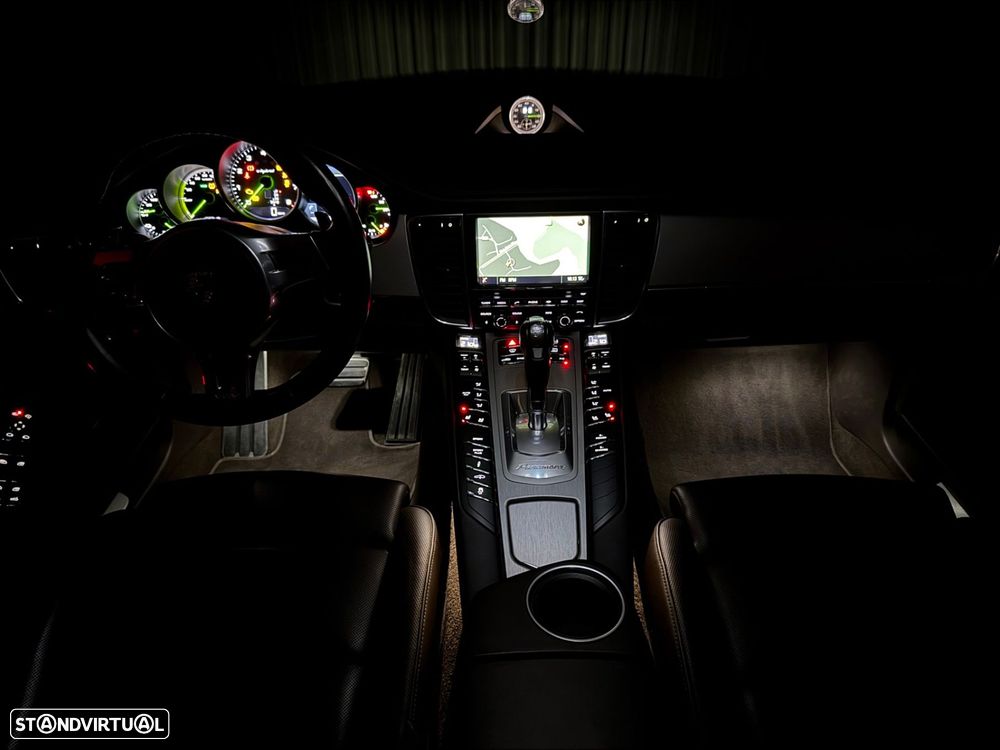 Porsche Panamera S E-Hybrid - 47