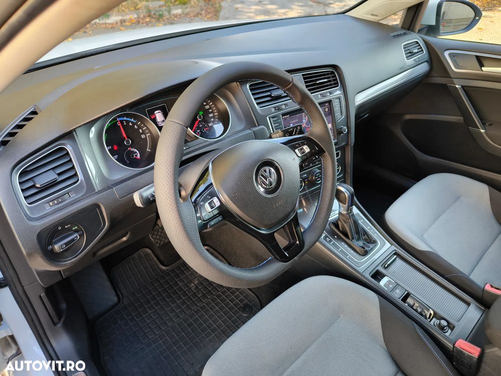 Volkswagen Golf e-Golf - 9