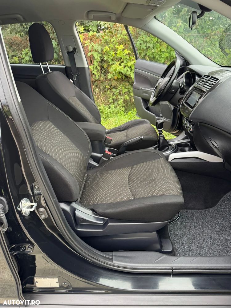 Mitsubishi ASX 1.8 DI-D 4WD Intense - 11