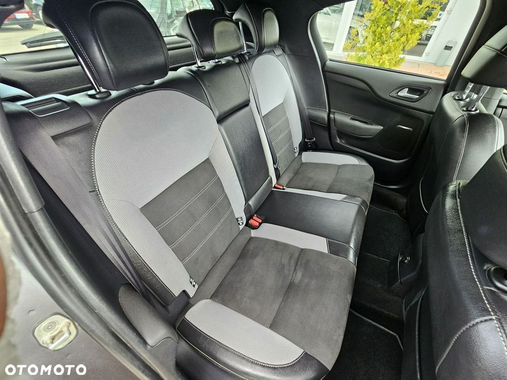 DS Automobiles DS 4 Crossback - 16