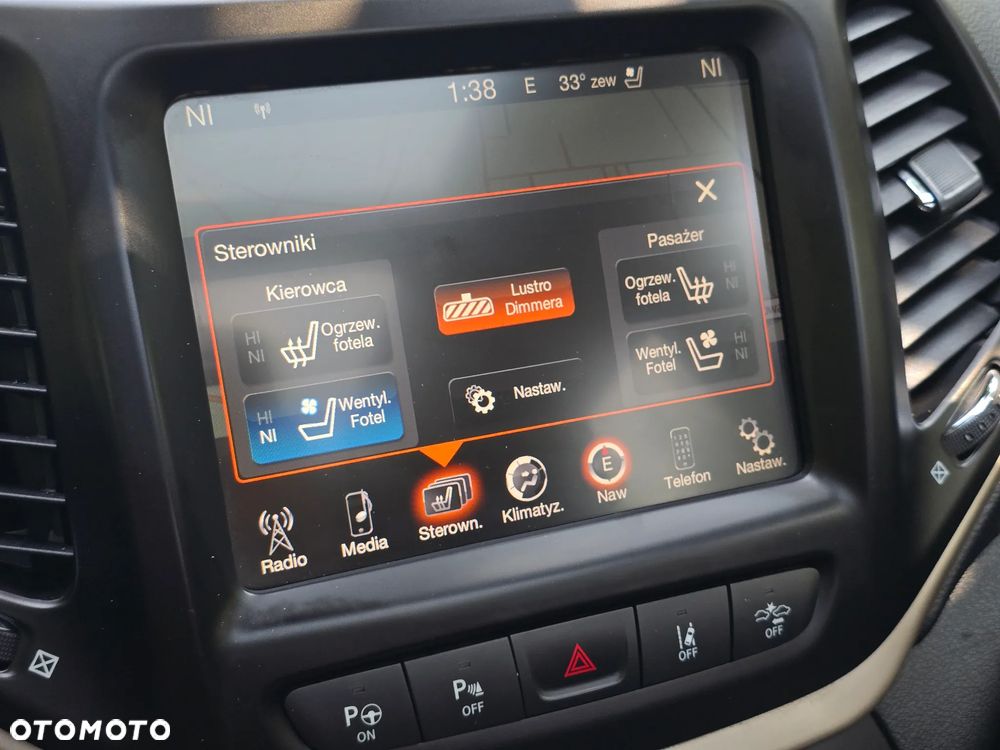 Jeep Cherokee 2.0 MJD Active Drive II Limited - 32