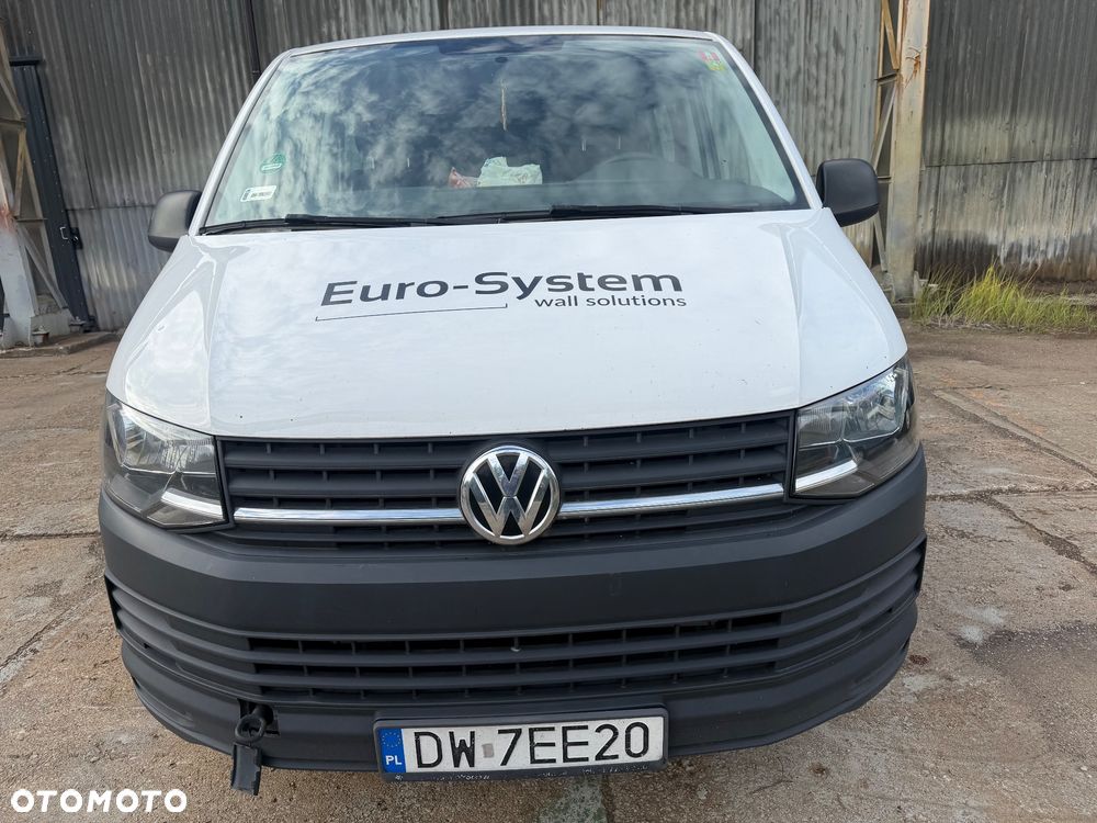 Volkswagen Transporter - 2