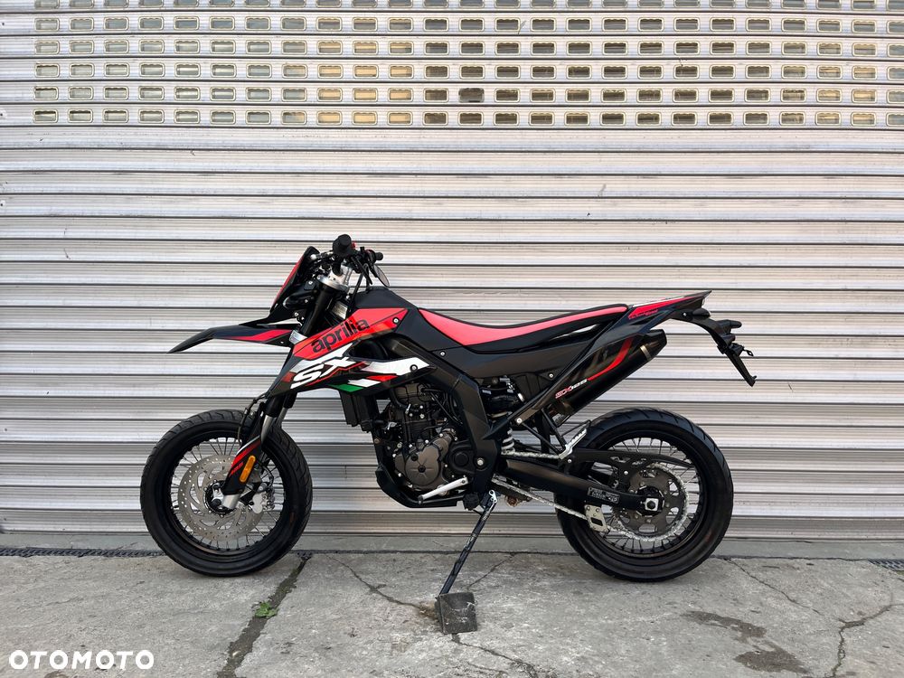 Aprilia SX - 9