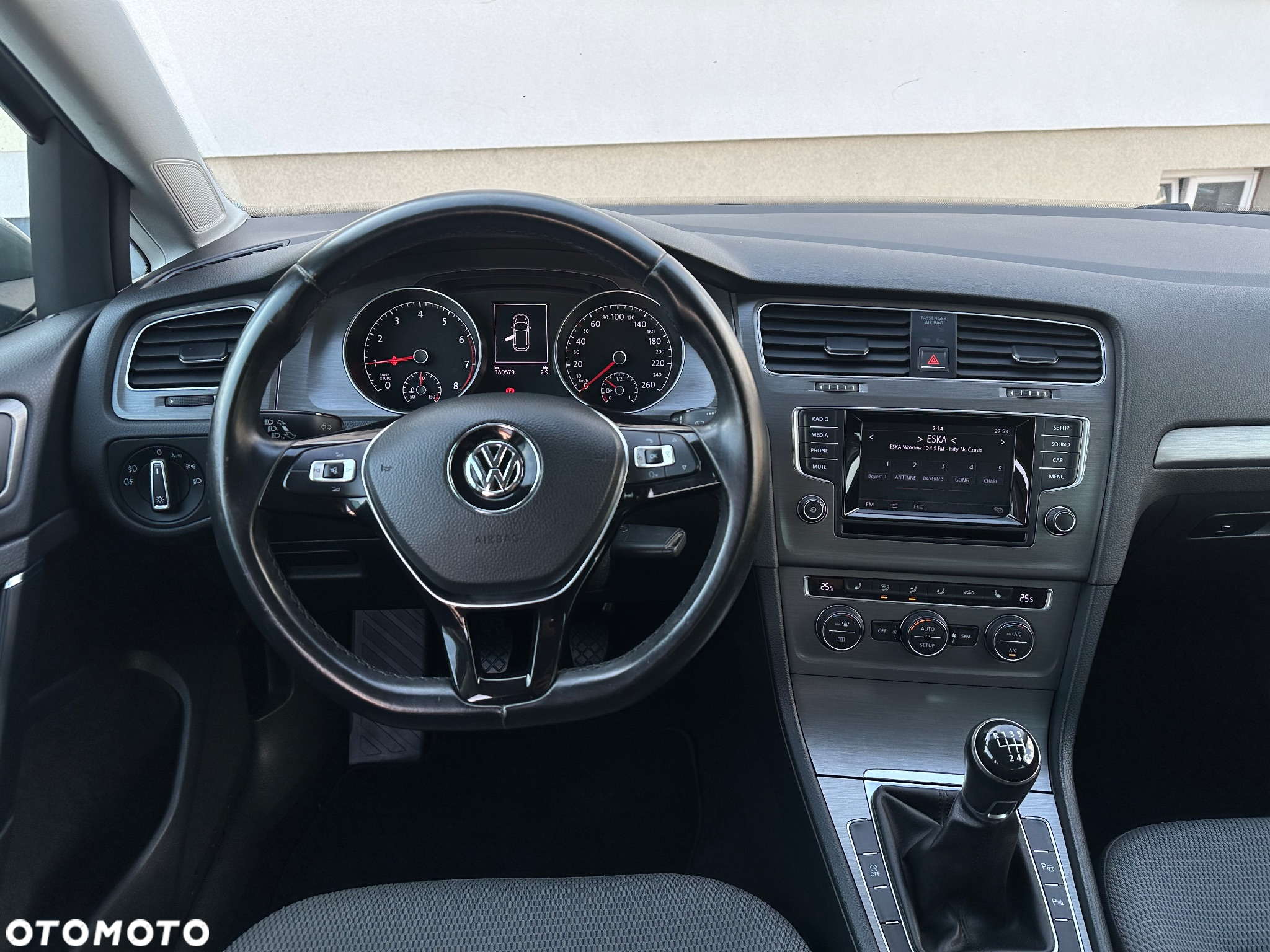 Volkswagen Golf - 3