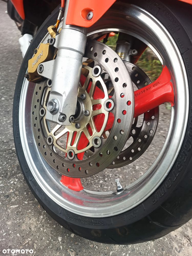 Honda VTR - 6