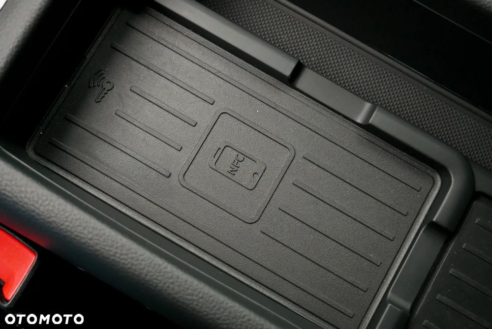 Audi A4 Limousine 35 TFSI mHEV S Line S tronic - 36