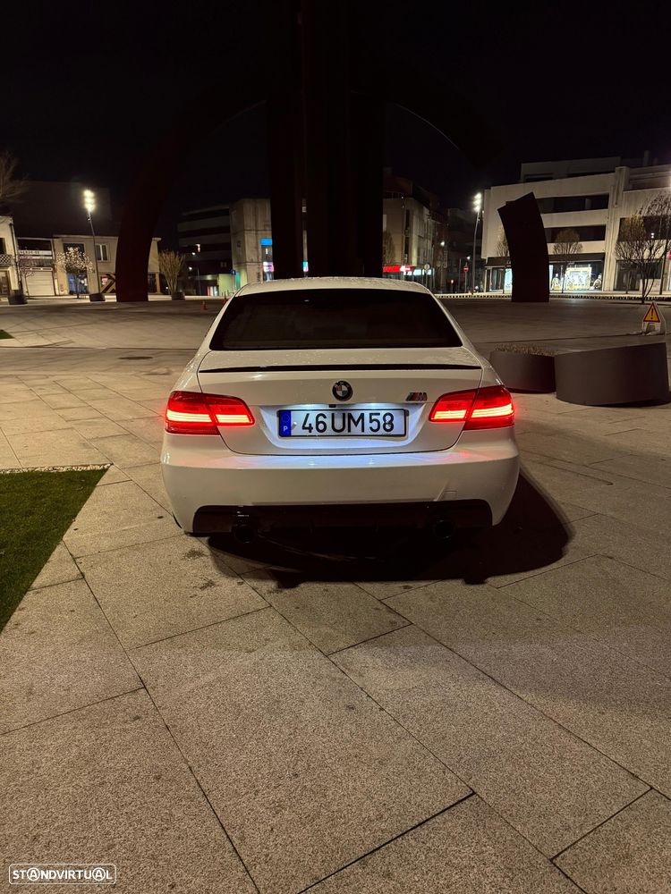 BMW 320 d Coupe - 3