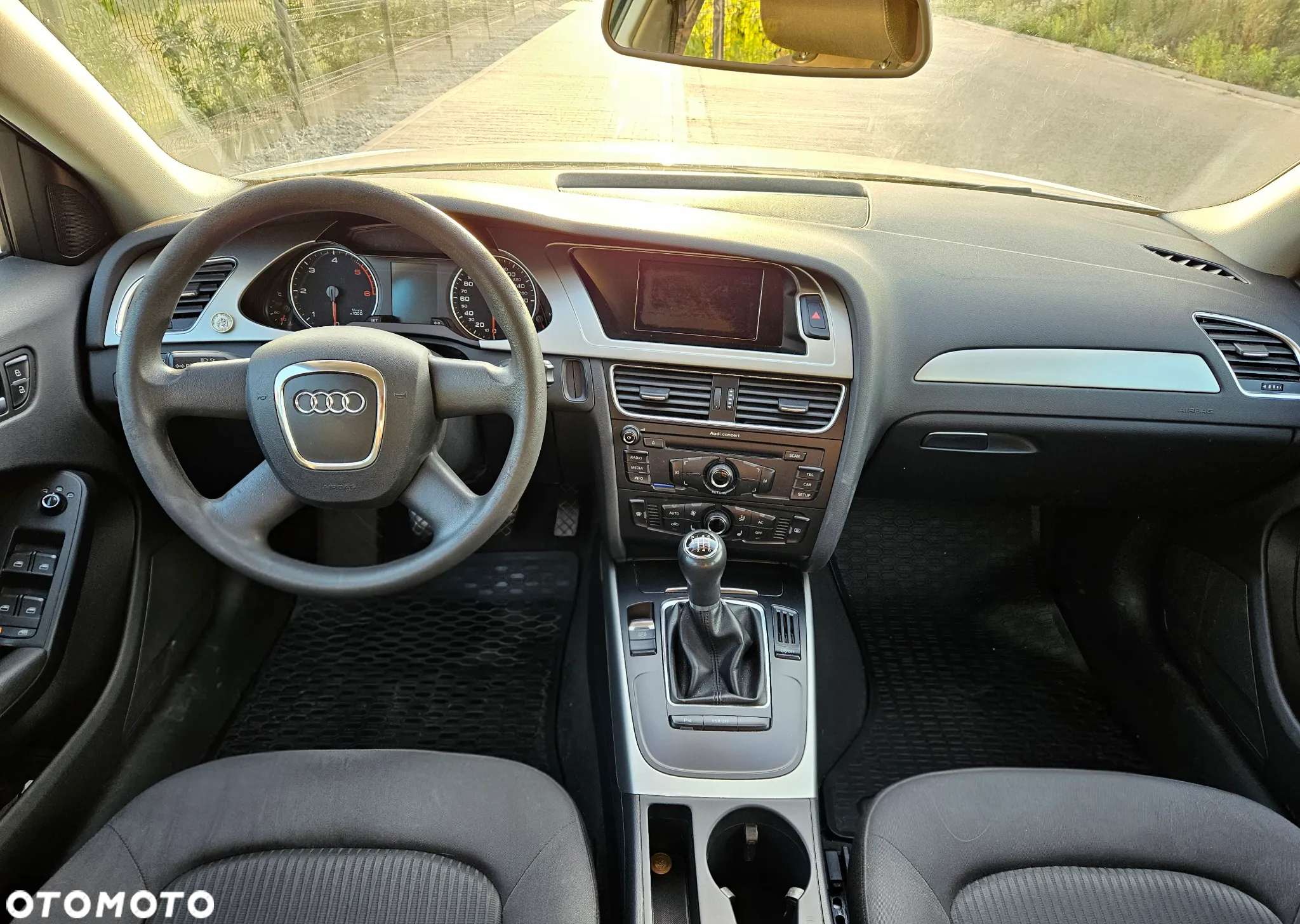 Audi A4 Avant 2.0 TDI e DPF Attraction - 6