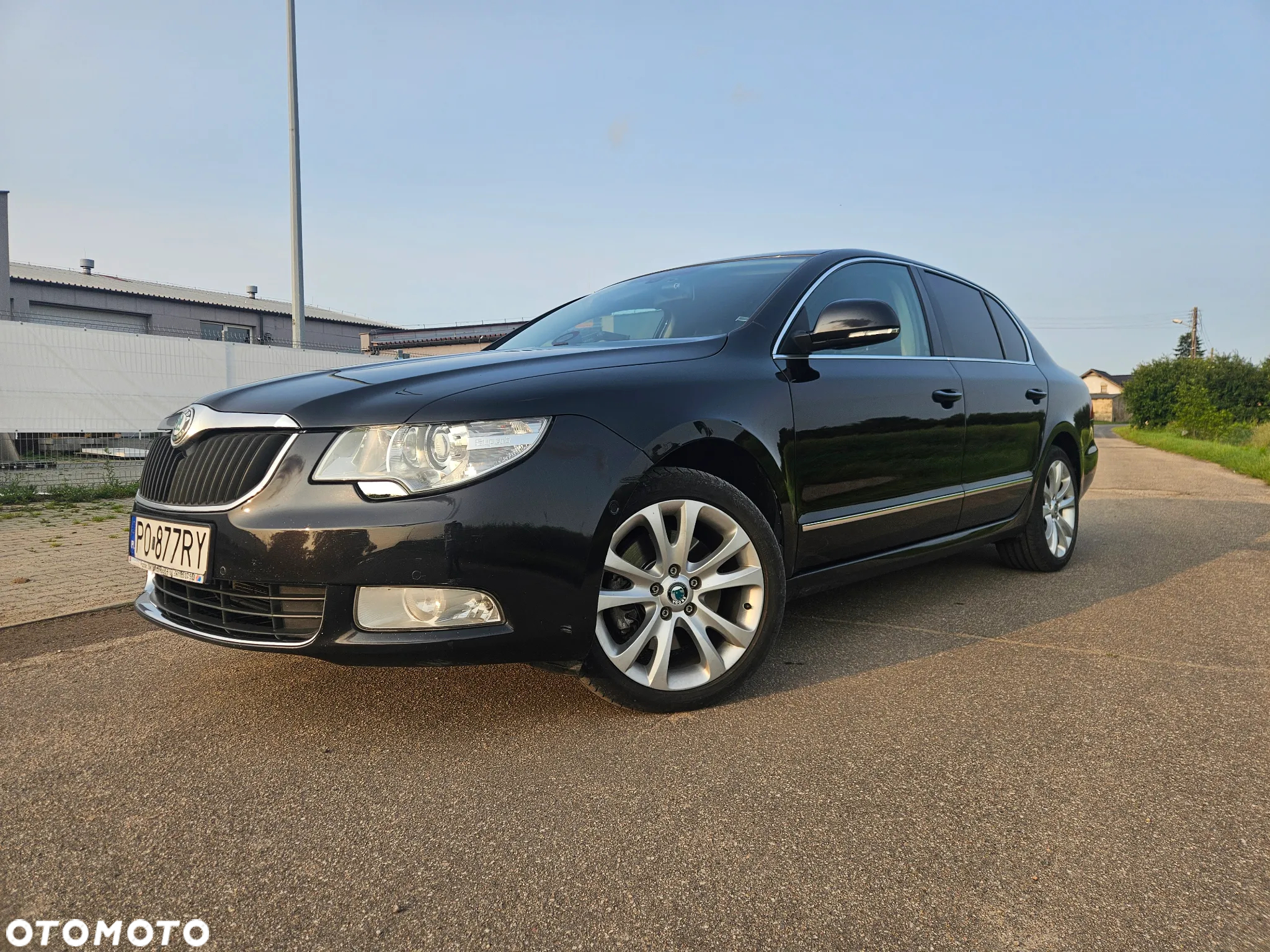 Skoda Superb 2.0 TDI Elegance DSG - 5