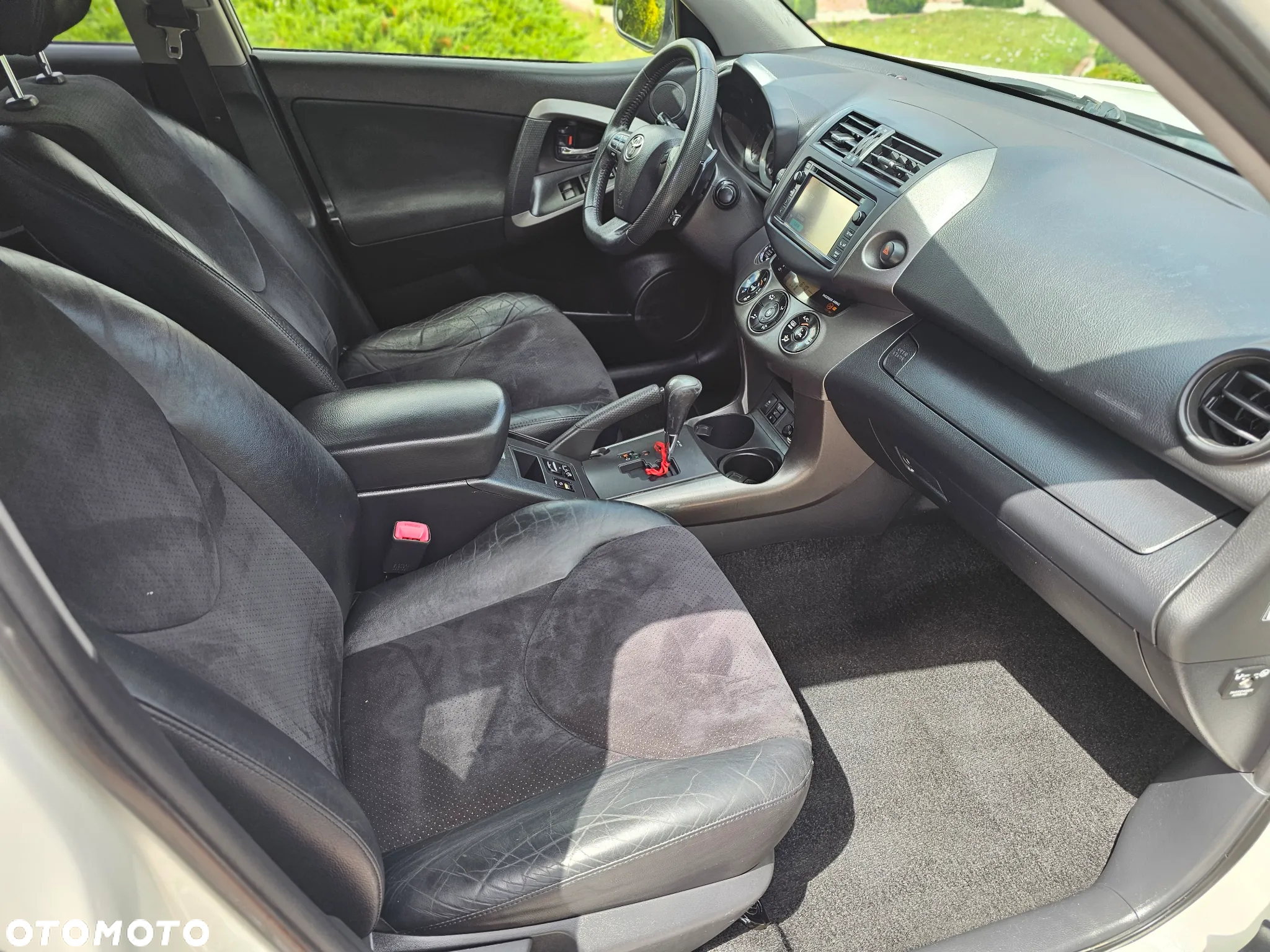 Toyota RAV4 2.2 D-4D 4x4 Automatik Executive - 18