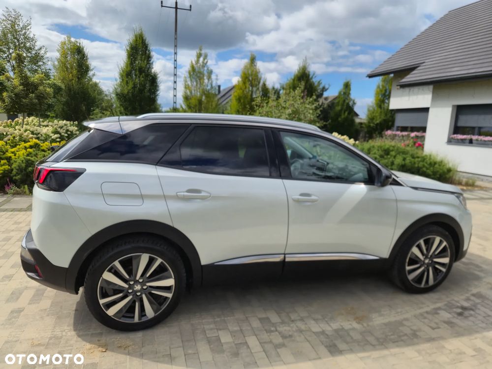 Peugeot 3008 PureTech 130 Stop & Start GPF Allure - 4