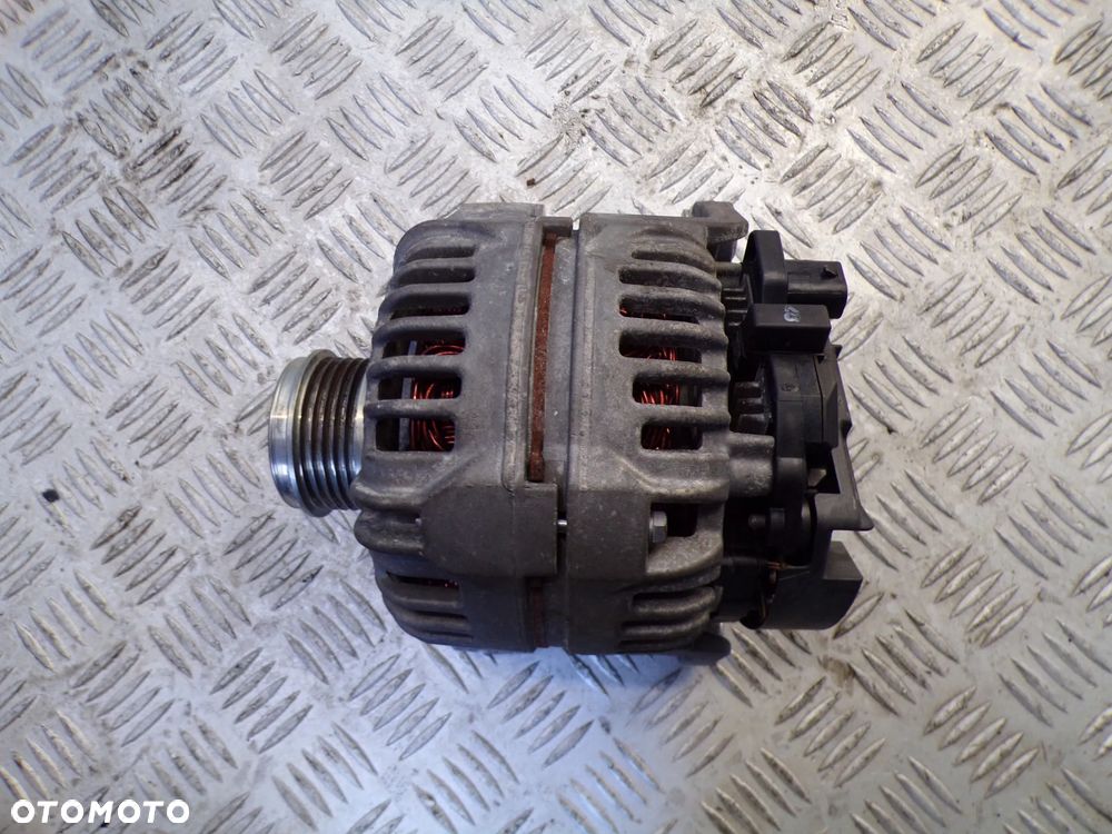 ALTERNATOR OPEL MERIVA B 1.4T 0124425085 - 2