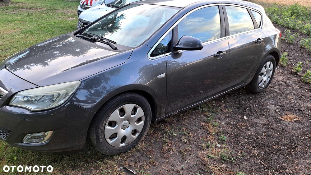 Opel Astra - 3