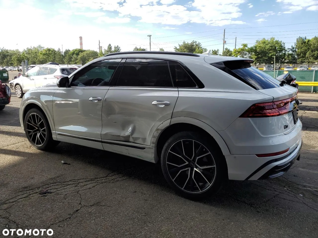 Audi Q8 55 TFSI quattro tiptronic - 4