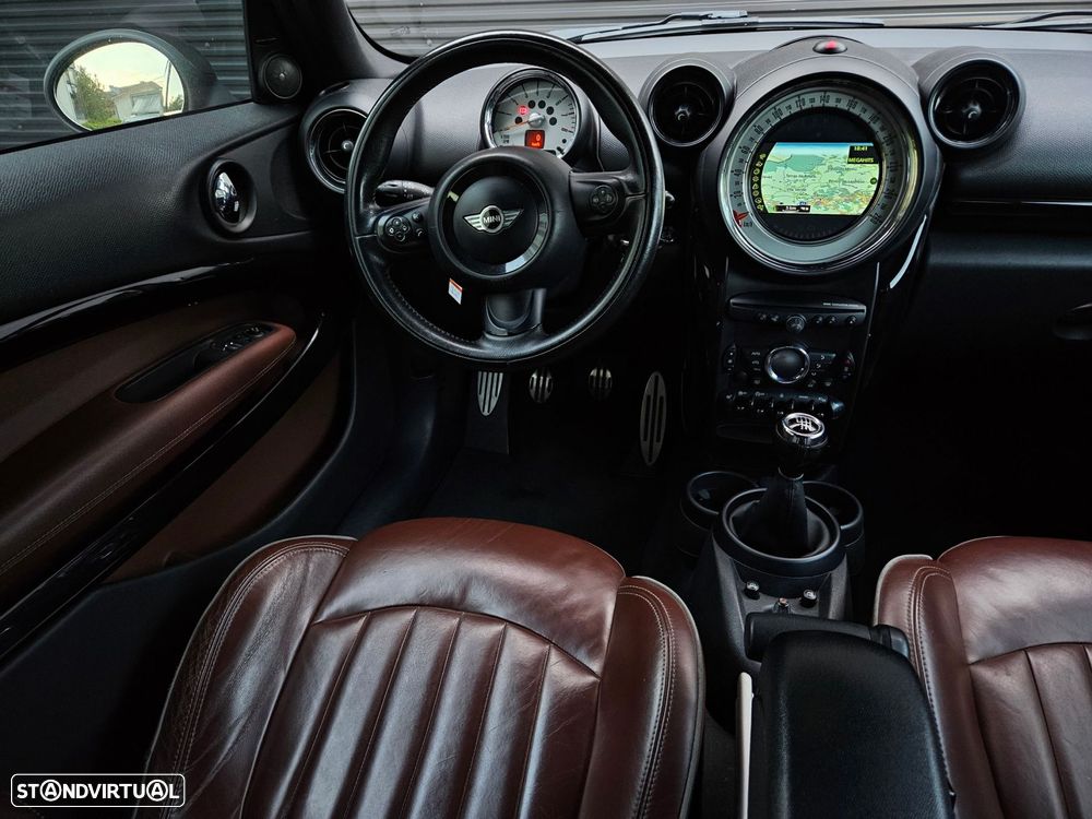 MINI Paceman Cooper S - 17